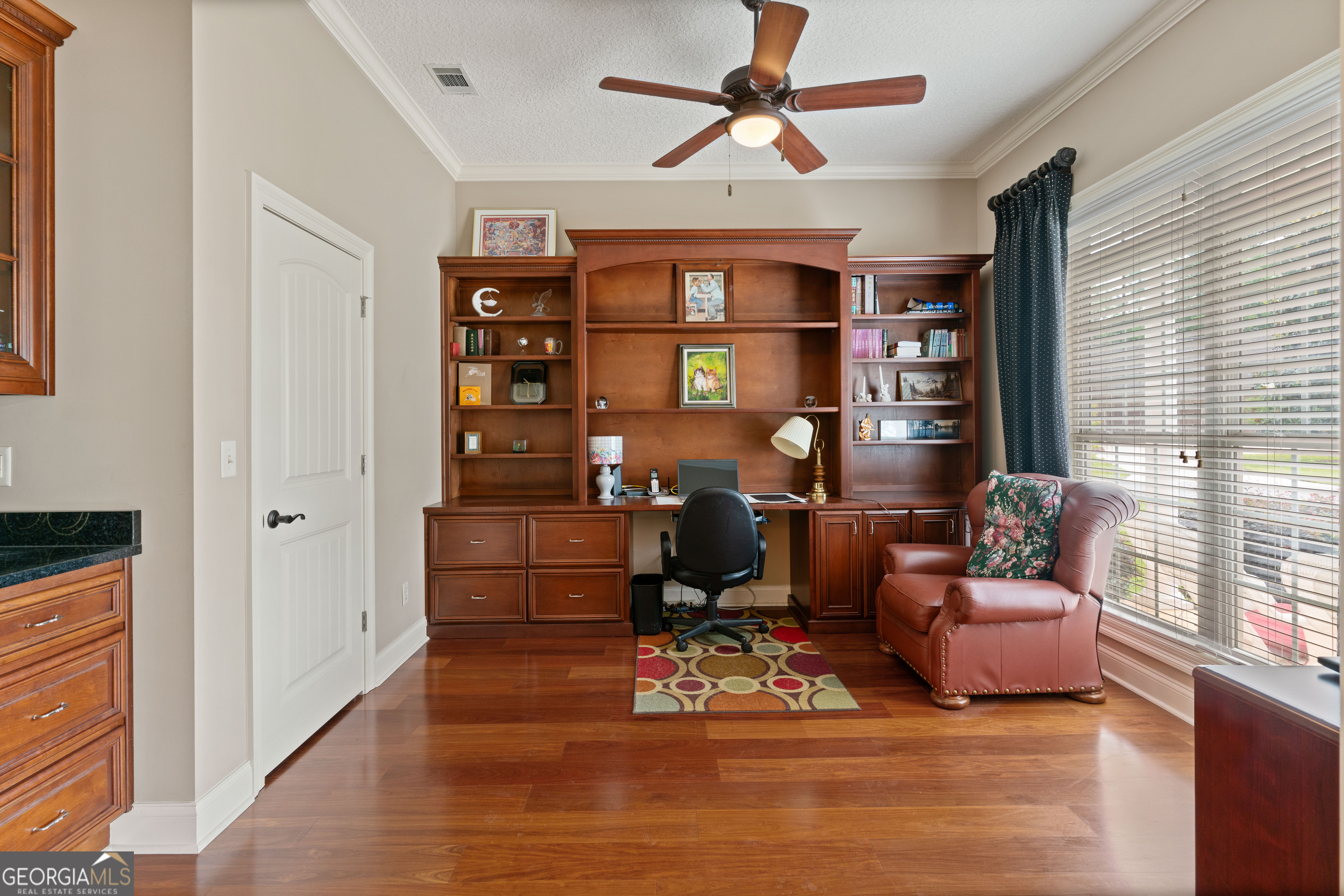106 Majestic DR