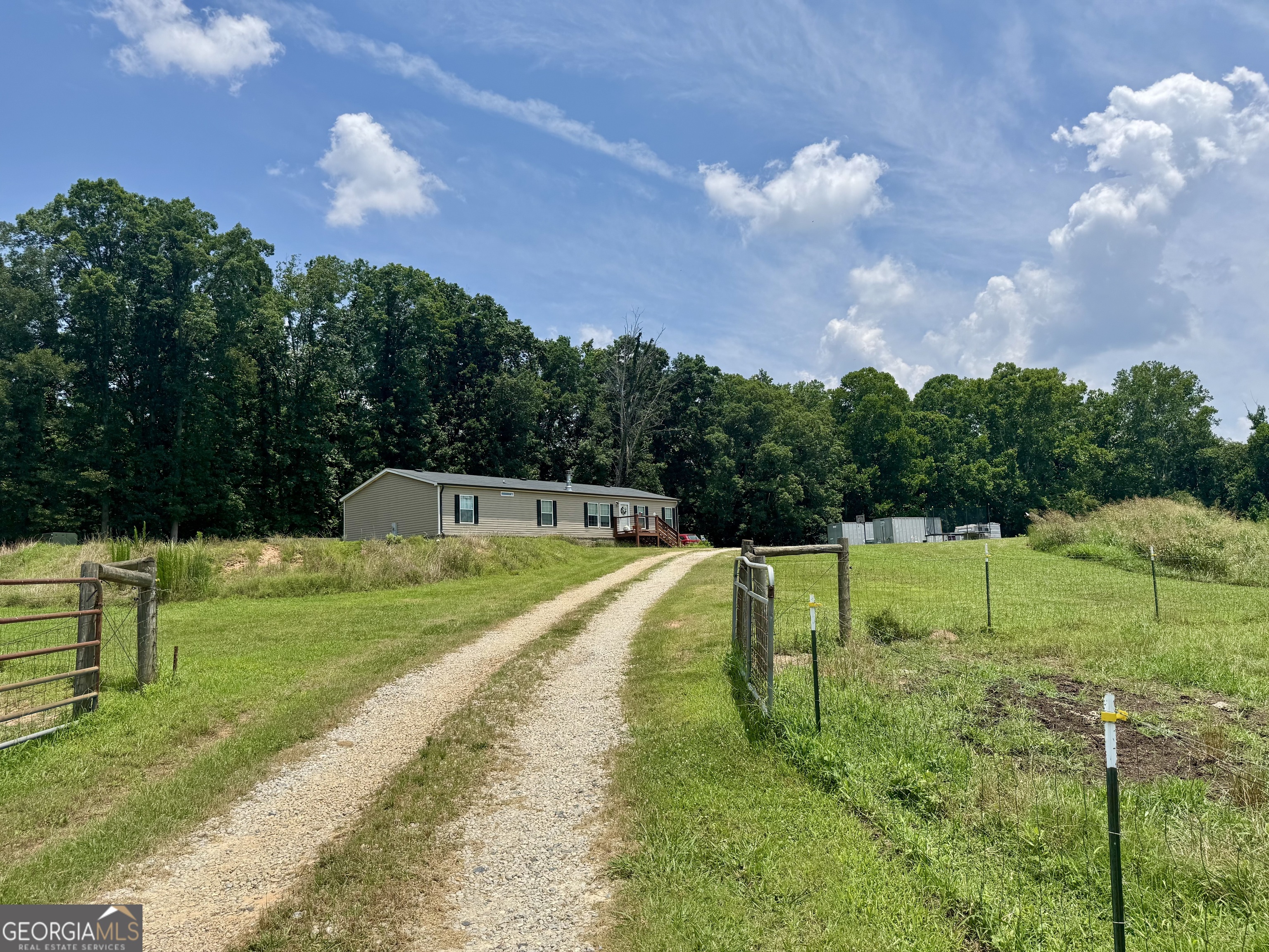 1148 Beaver Dam RD