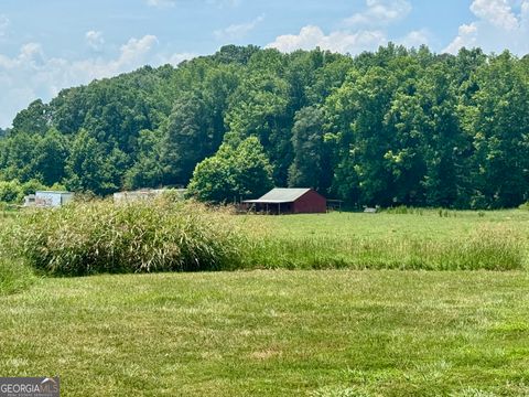 1148 Beaver Dam RD Hoschton GA 30548