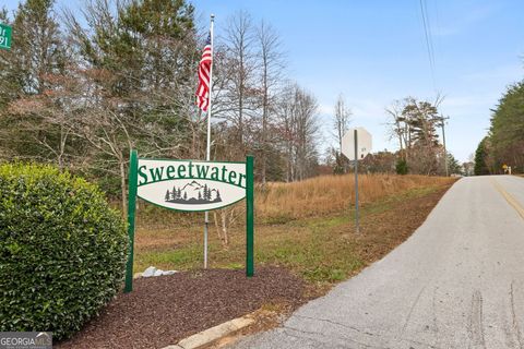 A home in Clarkesville