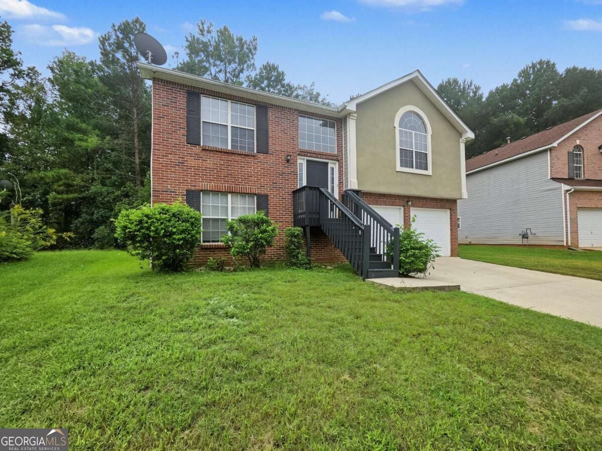 6195 Idlewood CIR