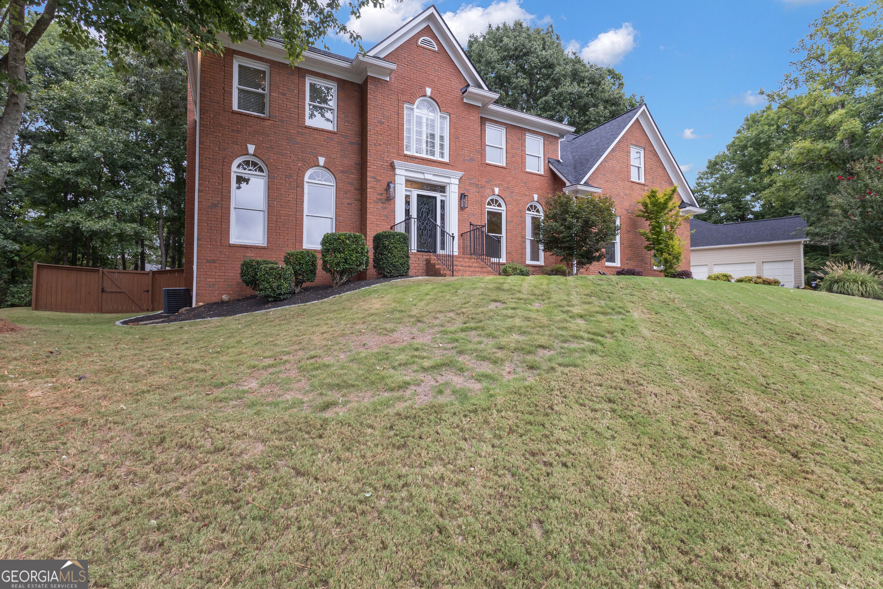 111 Lexington PASS