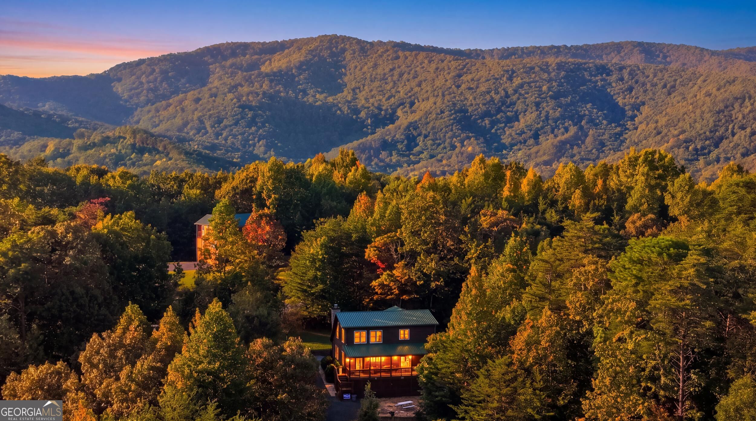 627 Monroe Ridge RD