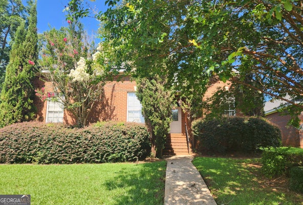 1817 REGALWOOD DR, ALBANY, GA 31721 - Image 199c8c98a97233e3ca42feba19a9ee6d/329418047