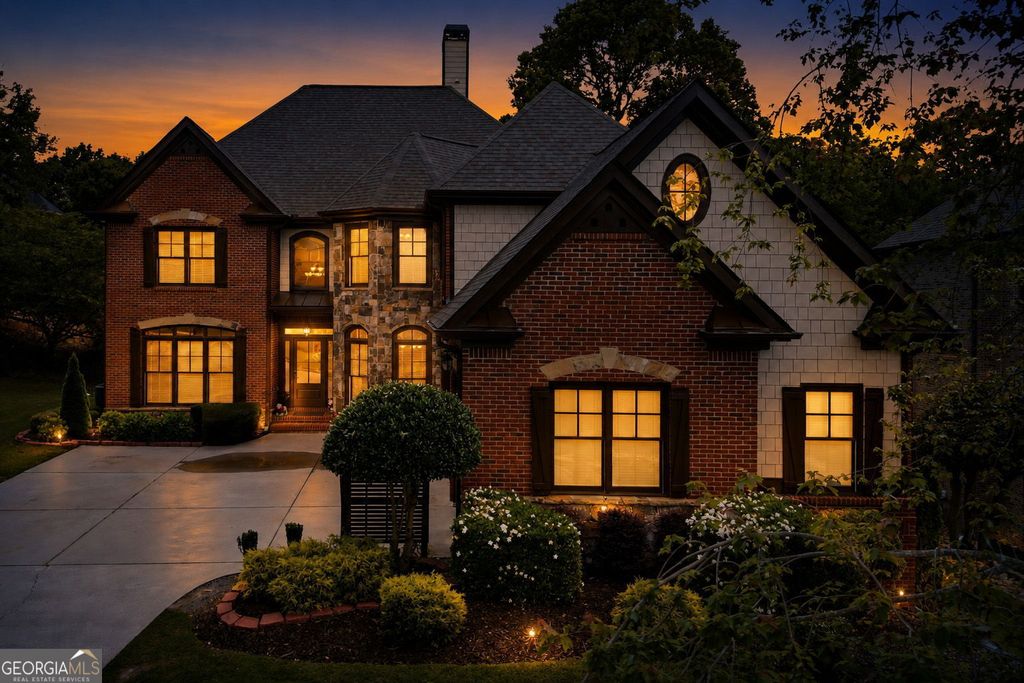 Photo of 4607 Cardinal Ridge Way, Flowery Branch, GA 30542 (MLS # 10780959)