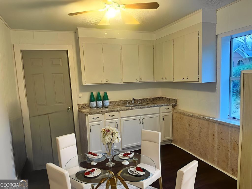 Photo of 621 W Jones Avenue, Statesboro, GA 30458 (MLS # 10659817)