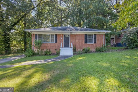 Photo of 3160 Delowe Drive, Atlanta, GA 30344 (MLS # 10552466)