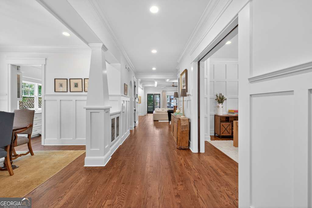 615 Burke RD NE