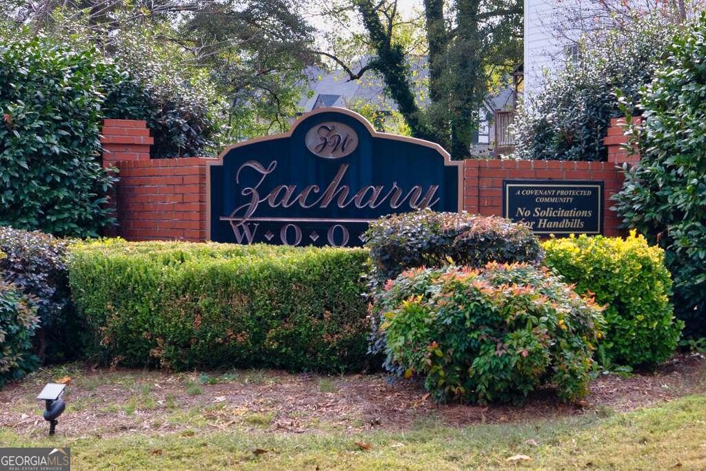 Zachary Woods - Residential Lease