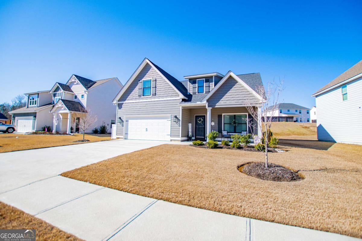 104 Kingston CIR