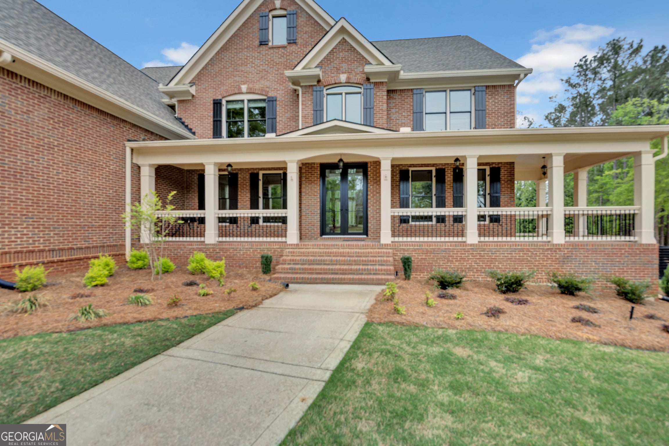 50 Drummond PL
