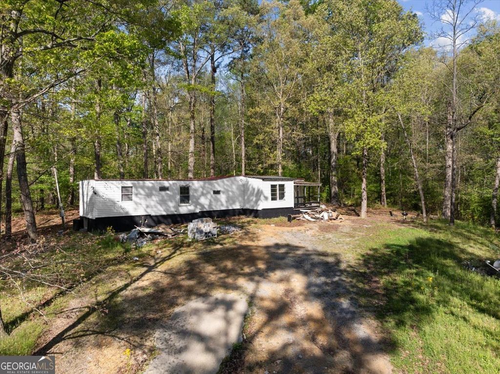 Photo of 621 Cardinal Road SE, Calhoun, GA 30701 (MLS # 10731642)