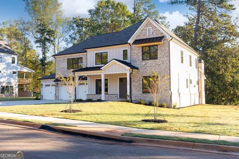1959 Highgrove CT Atlanta GA 30345