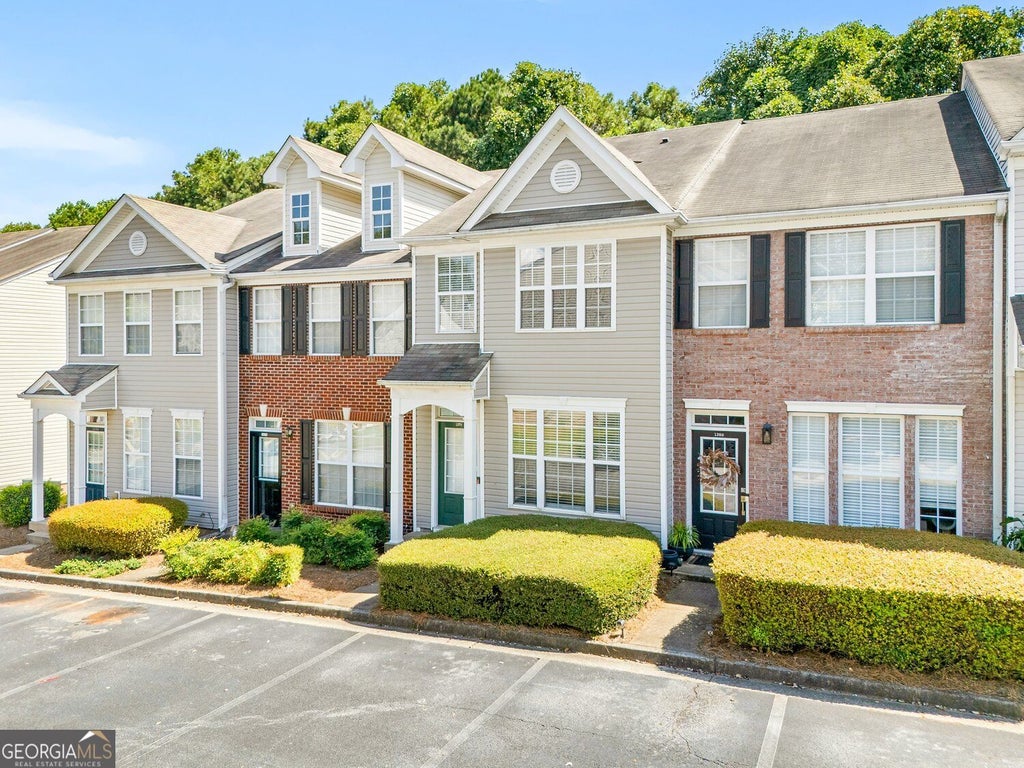Photo of 1378 Penhurst Drive, Lawrenceville, GA 30043 (MLS # 10867517)