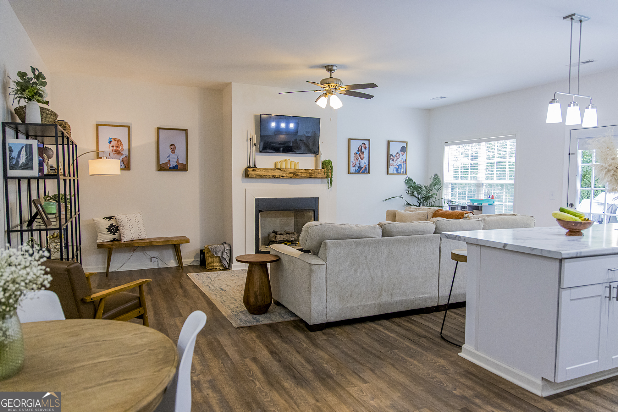 10 Nest DR NW