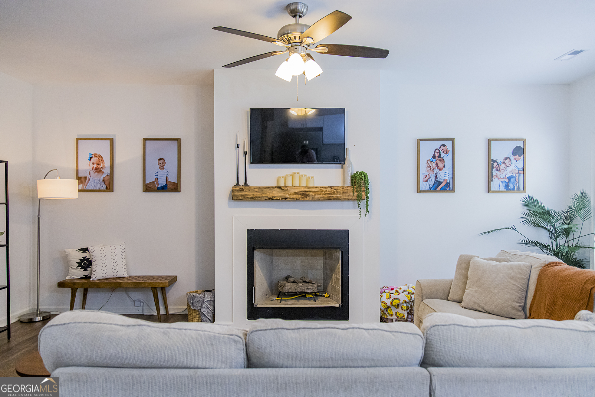 10 Nest DR NW