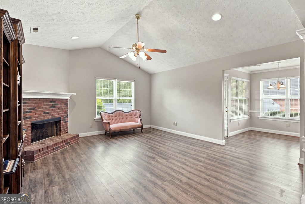 Photo of 1 N Pointe Drive, NE DR, Rome, GA 30161 (MLS # 10868185)