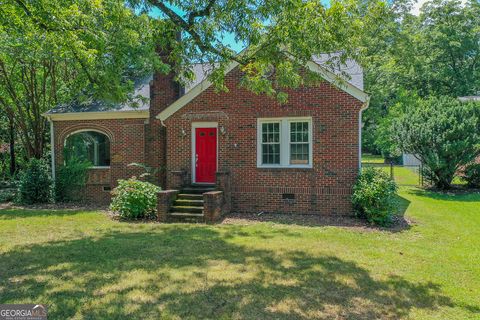 560 Athens ST Hartwell GA 30643
