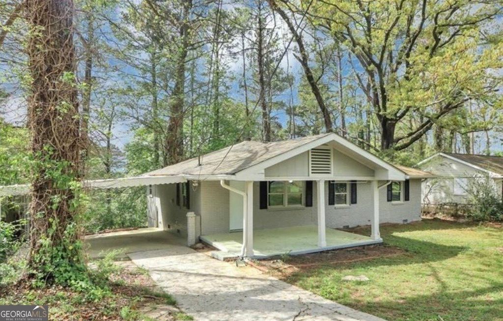 Photo of 3711 Daisy Drive, Decatur, GA 30032 (MLS # 10727907)