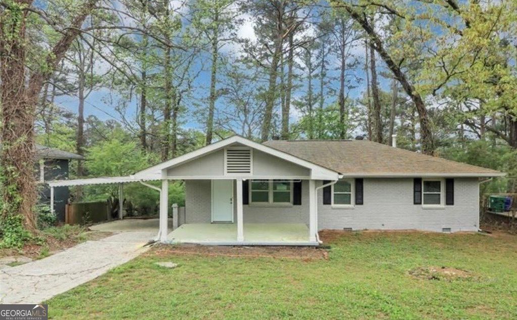 Photo of 3711 Daisy Drive, Decatur, GA 30032 (MLS # 10727907)