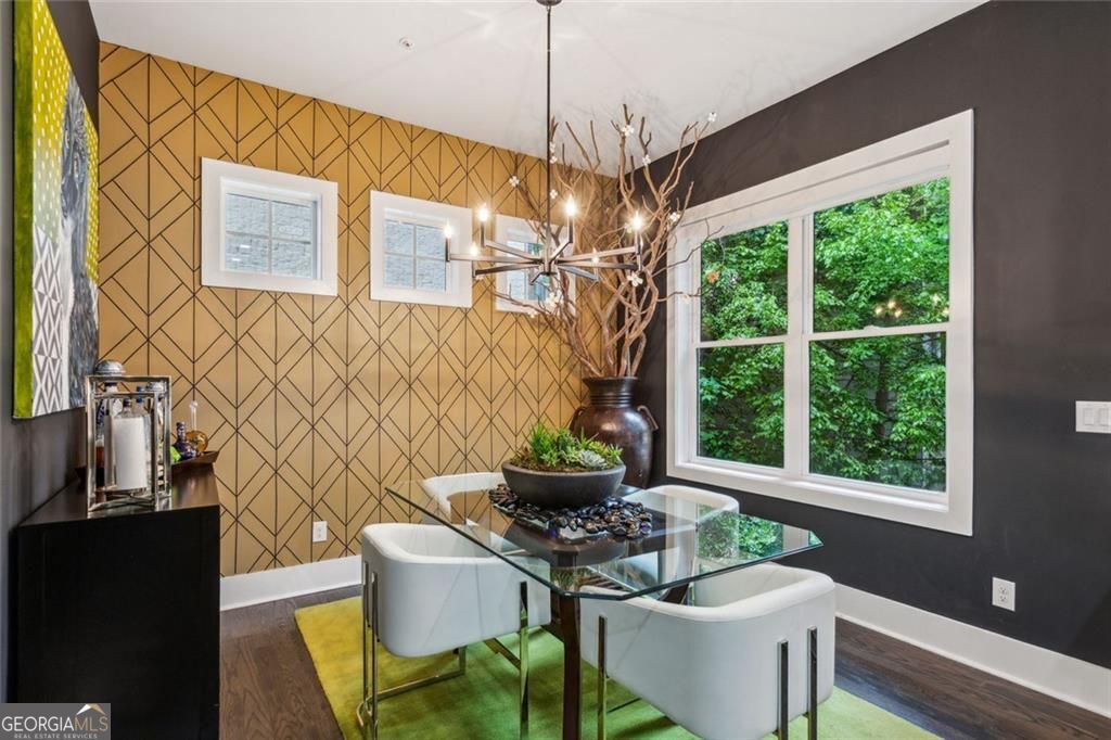 Atlanta, Georgia 30309, United States, 4 Bedrooms Bedrooms, ,4 BathroomsBathrooms,Residential,Active,159017