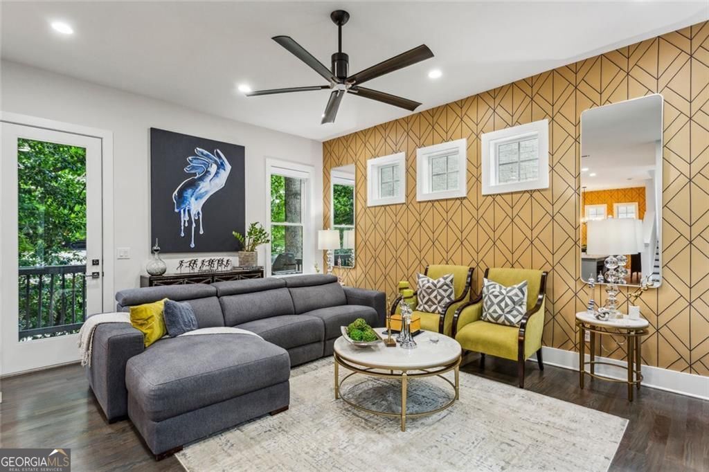 Atlanta, Georgia 30309, United States, 4 Bedrooms Bedrooms, ,4 BathroomsBathrooms,Residential,Active,159017