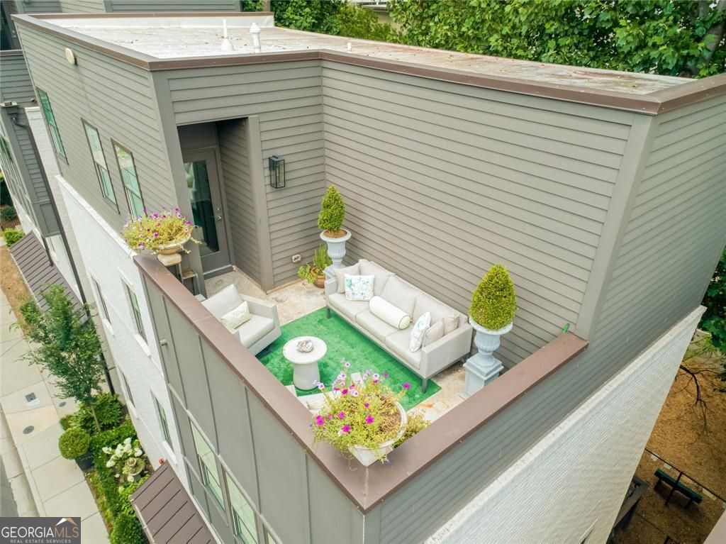 Atlanta, Georgia 30309, United States, 4 Bedrooms Bedrooms, ,4 BathroomsBathrooms,Residential,Active,159017