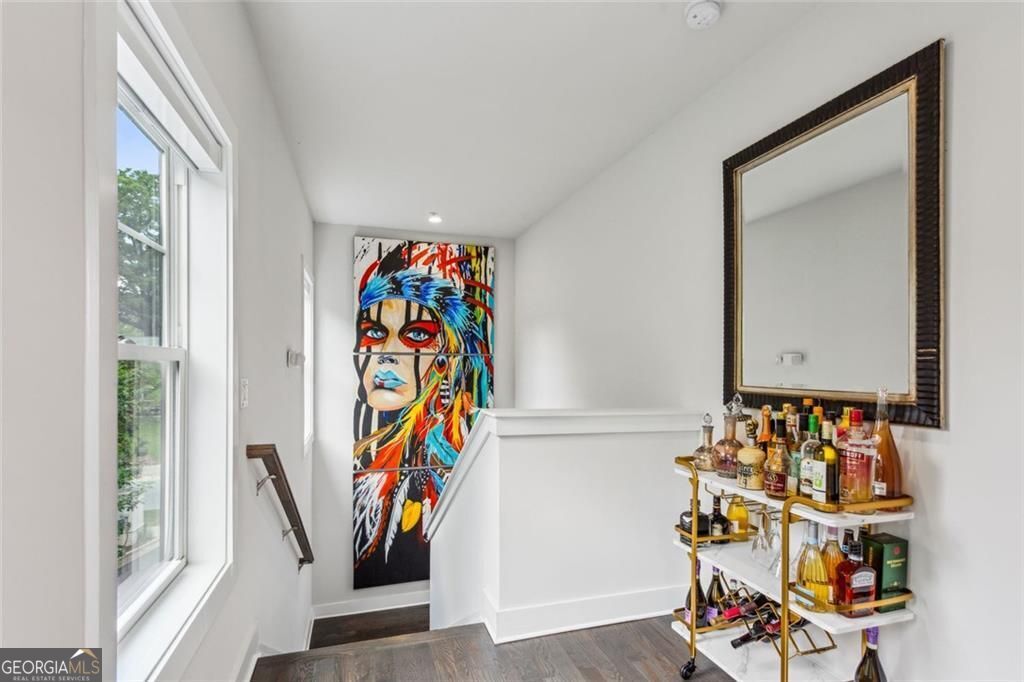 Atlanta, Georgia 30309, United States, 4 Bedrooms Bedrooms, ,4 BathroomsBathrooms,Residential,Active,159017