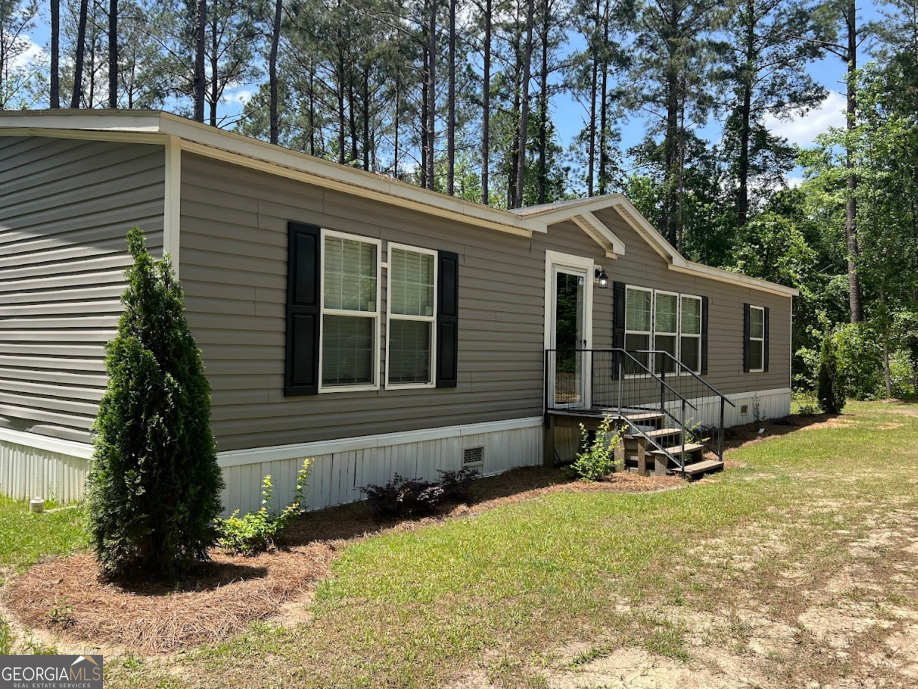 Listing image 1