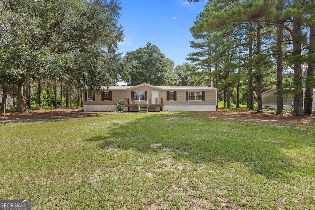 176 Barn Road Circle, Jesup, GA, 31545