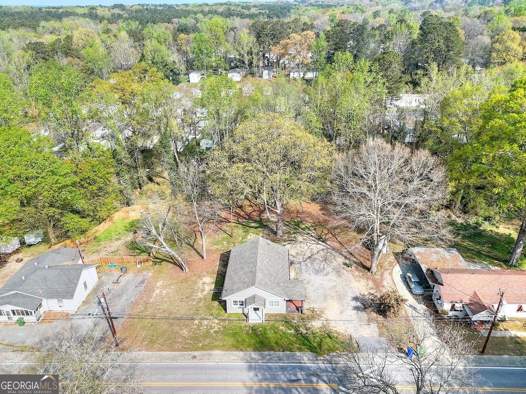 Photo of 316 Walker Drive, Monroe, GA 30655 (MLS # 10719364)