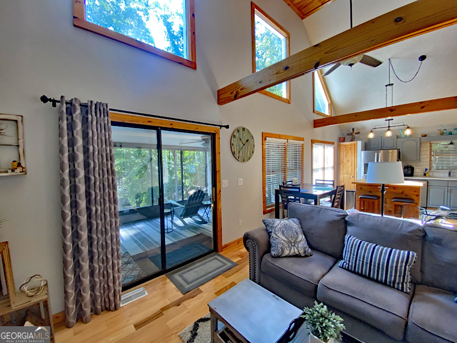 44 Blue Ridge PL