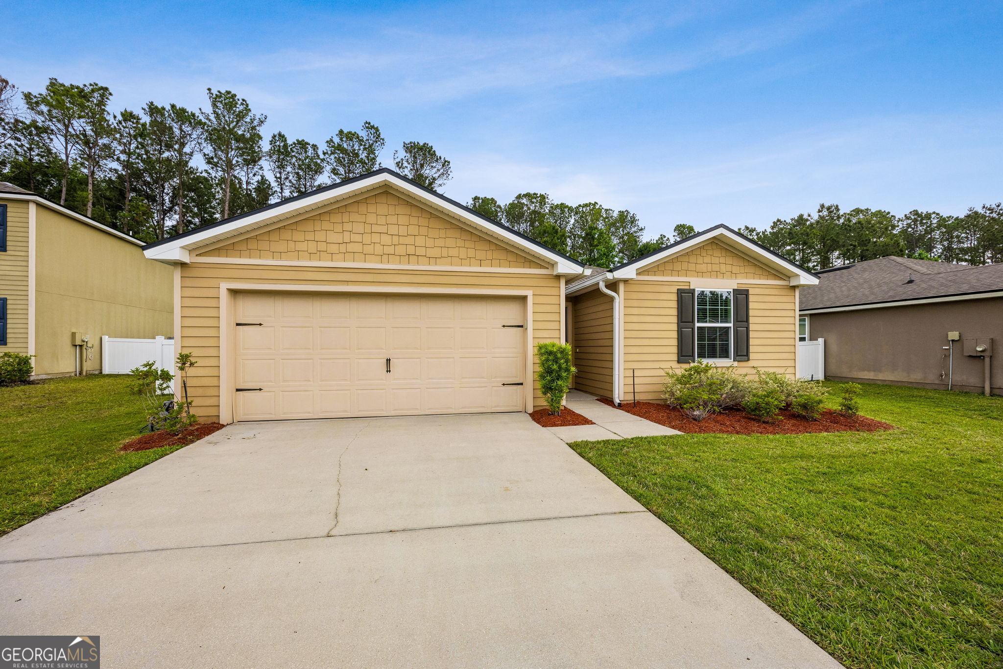405 Cedar Breeze DR