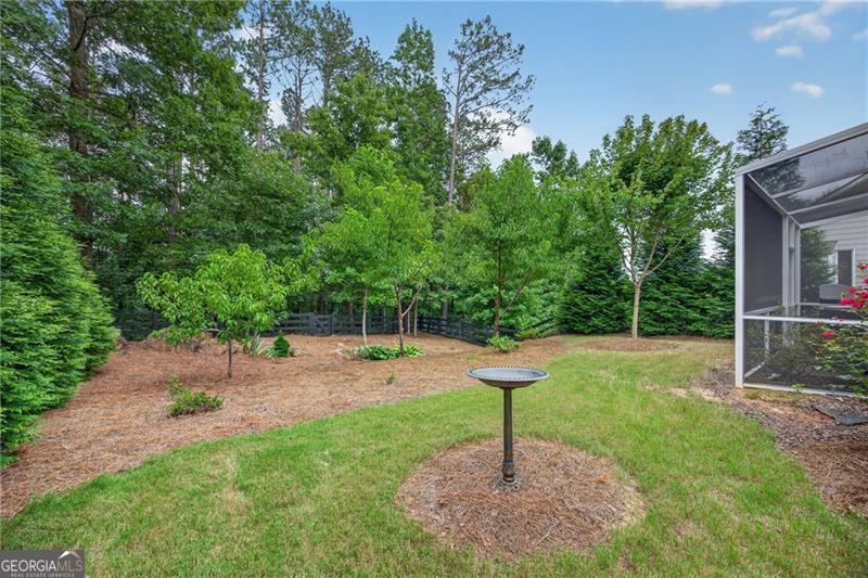 235 Rosemary LNDG