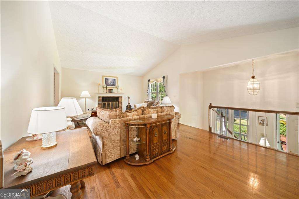 11675 Highland Colony DR