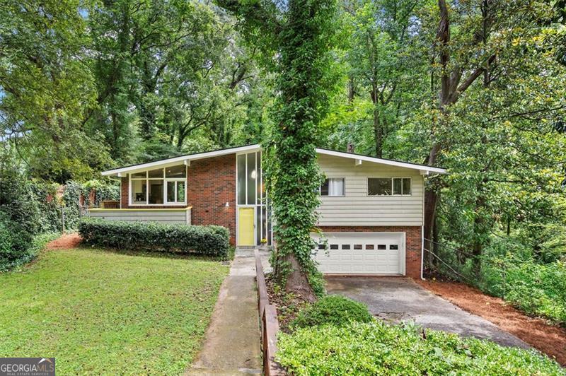 595 COLLIER RIDGE DR