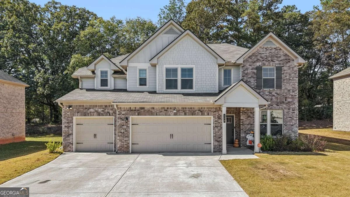 120 Cabin Way