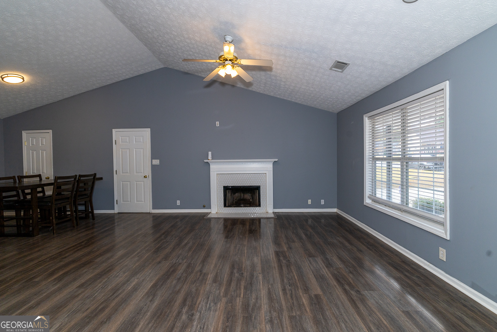 1025 Hunters Oak TRL