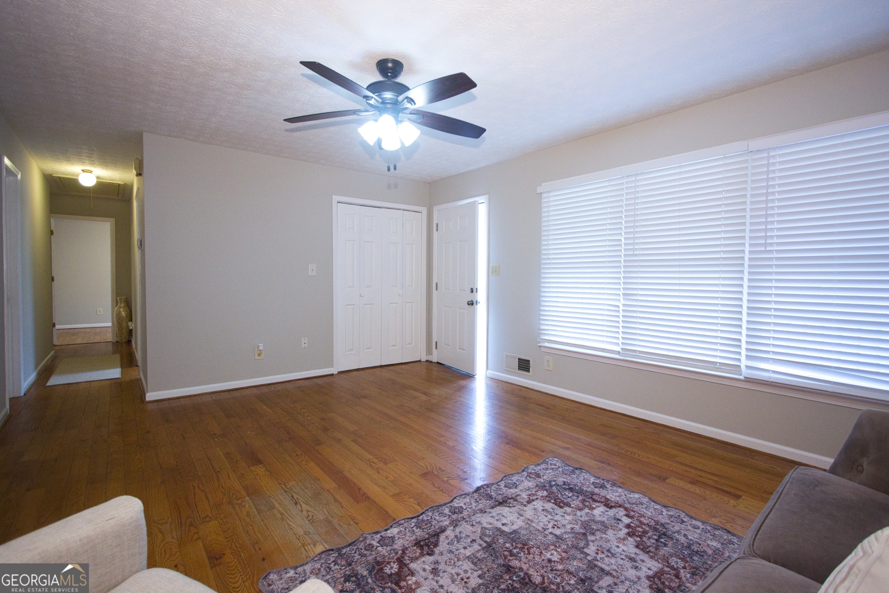 1695 Underwood DR SE