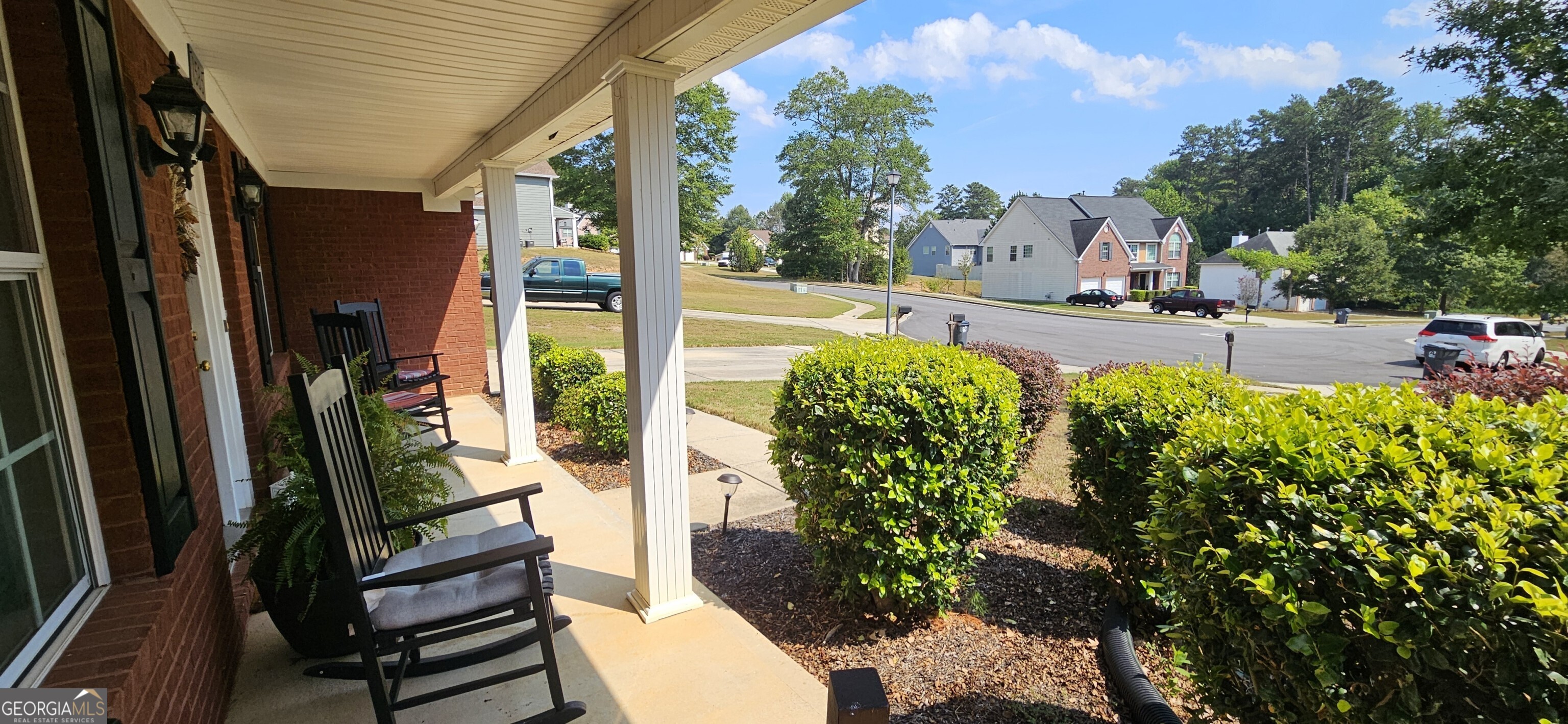 Snellville, Georgia 30078, United States, 4 Bedrooms Bedrooms, ,3 BathroomsBathrooms,Residential,Pending,41125