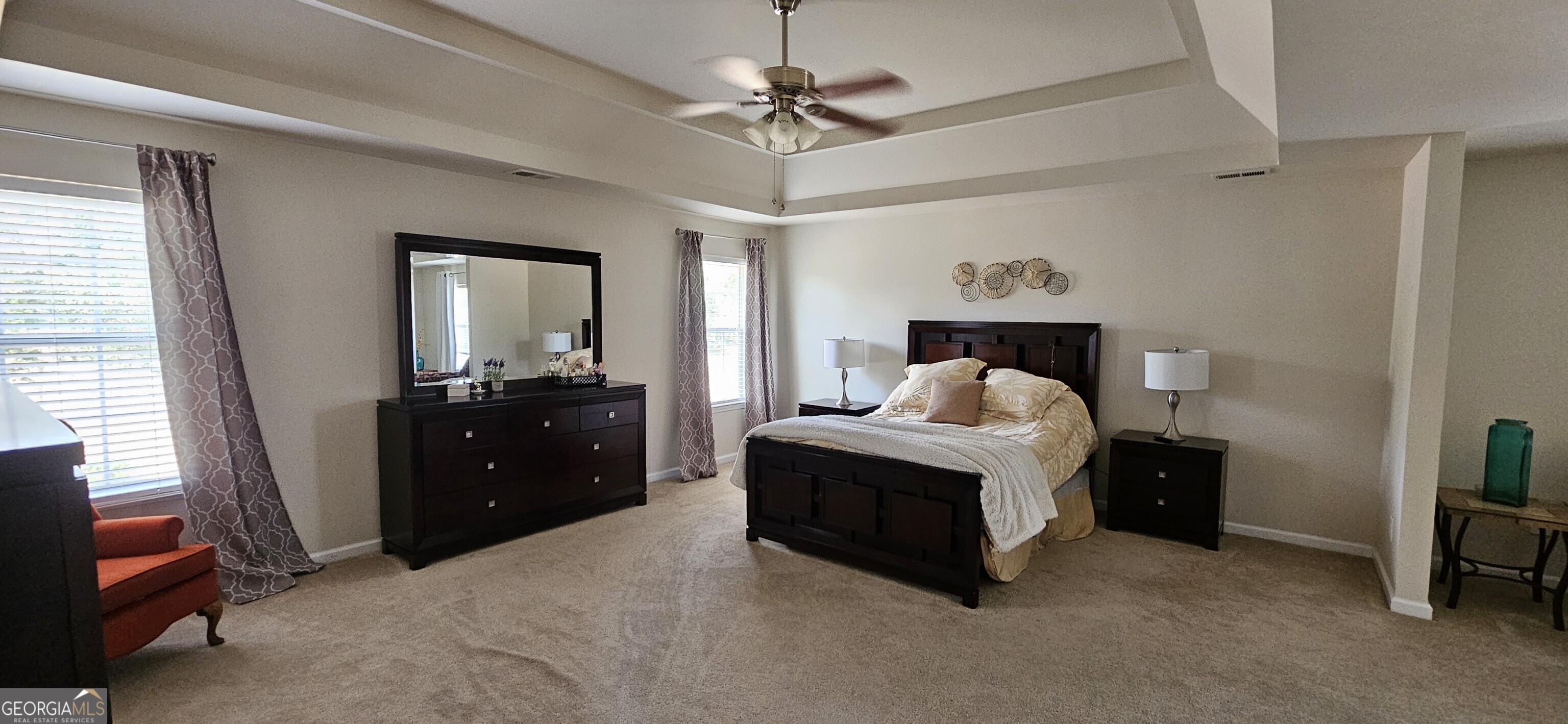 Snellville, Georgia 30078, United States, 4 Bedrooms Bedrooms, ,3 BathroomsBathrooms,Residential,Pending,41125