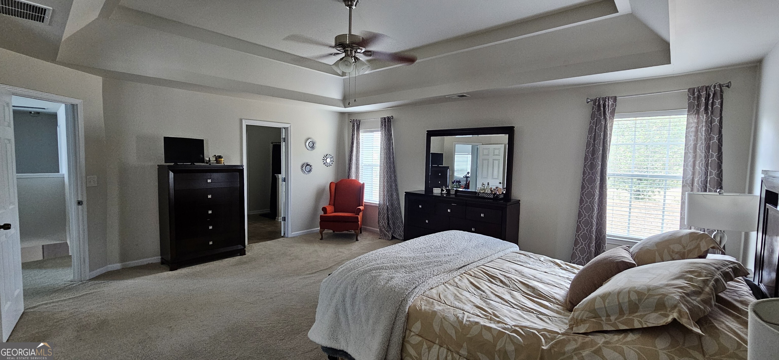 Snellville, Georgia 30078, United States, 4 Bedrooms Bedrooms, ,3 BathroomsBathrooms,Residential,Pending,41125