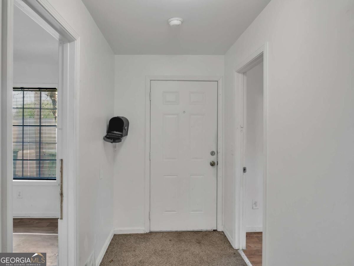 1469 Jonesboro RD SE