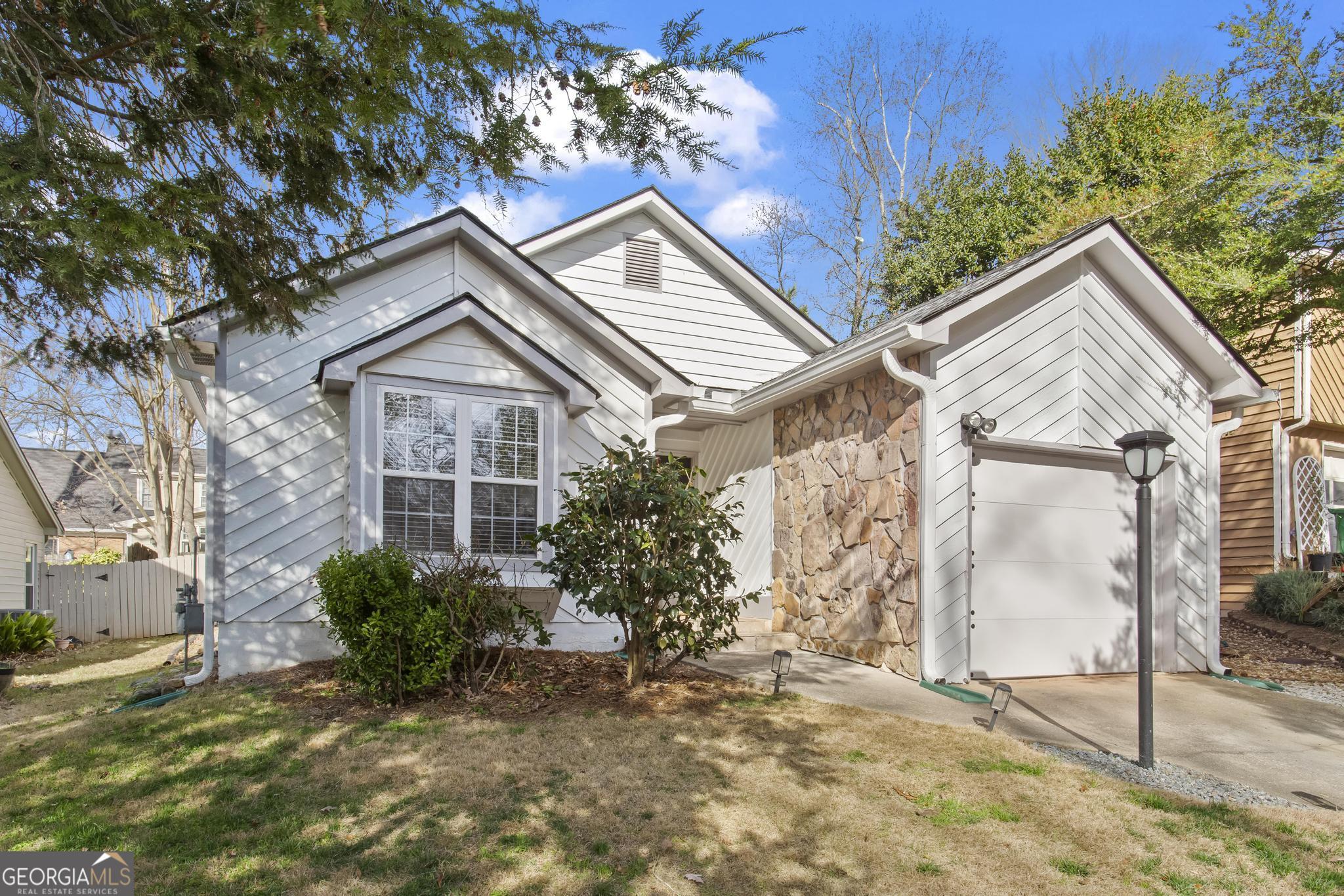 1133 Capital Club CIR NE