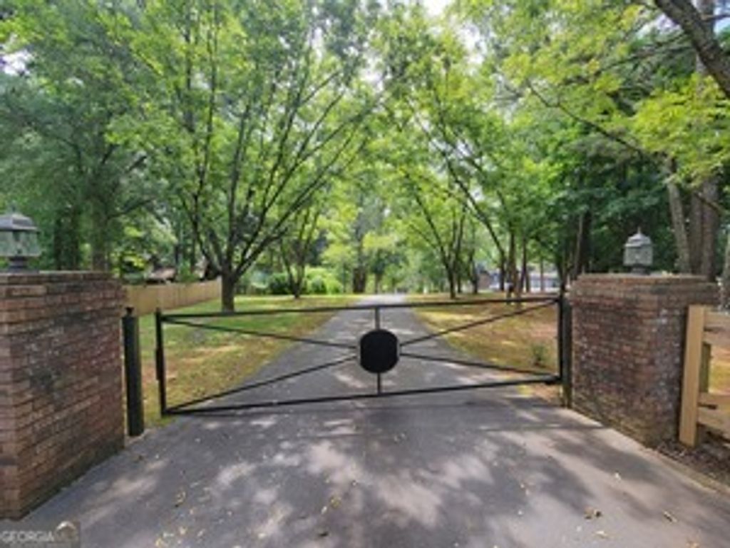 Photo of 45 Surrey Chase Drive, Social Circle, GA 30025 (MLS # 10721255)