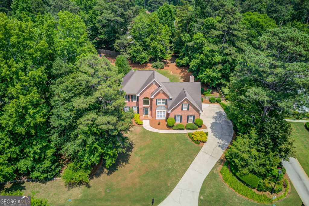 Photo of 1721 Crowes Lake Court, Lawrenceville, GA 30043 (MLS # 10762123)
