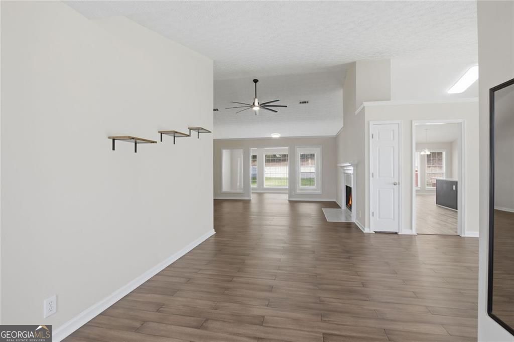 145 Starfire LN