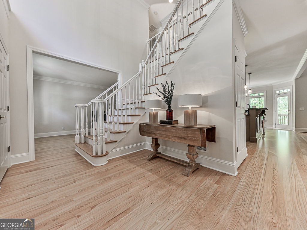 5037 Towne Lake Hills North