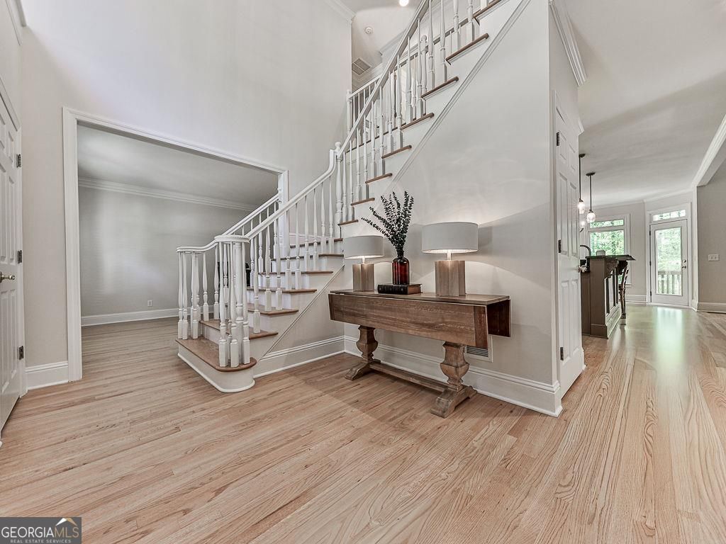 5037 Towne Lake Hills North