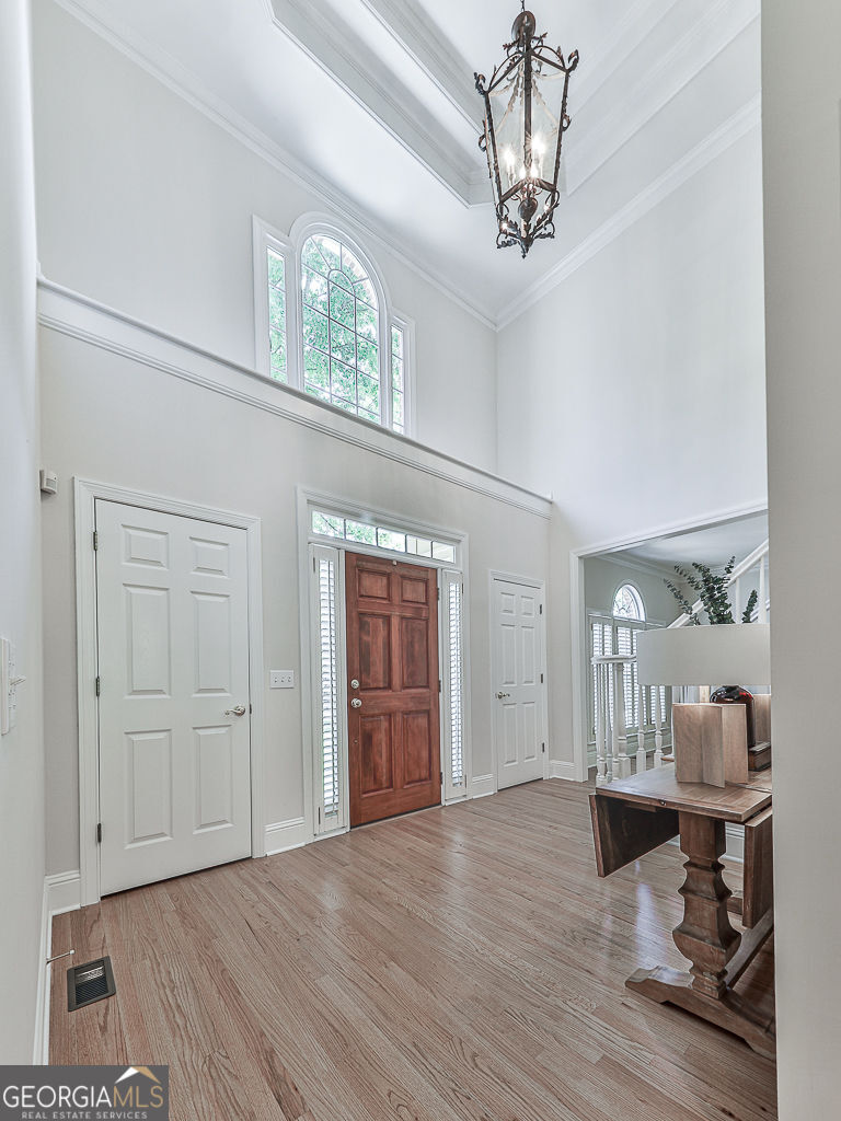 5037 Towne Lake Hills North